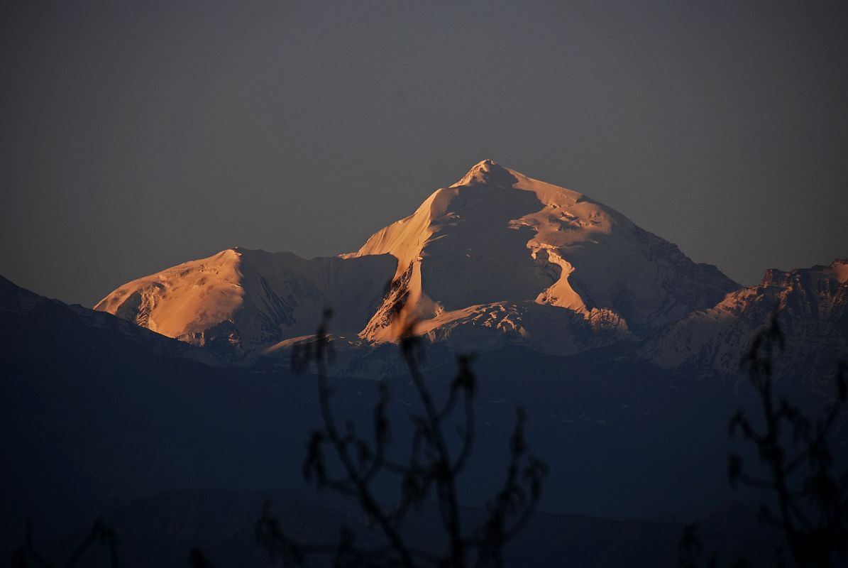 Mustang 02 11-1 Thorung Peak From Geiling At Sunset